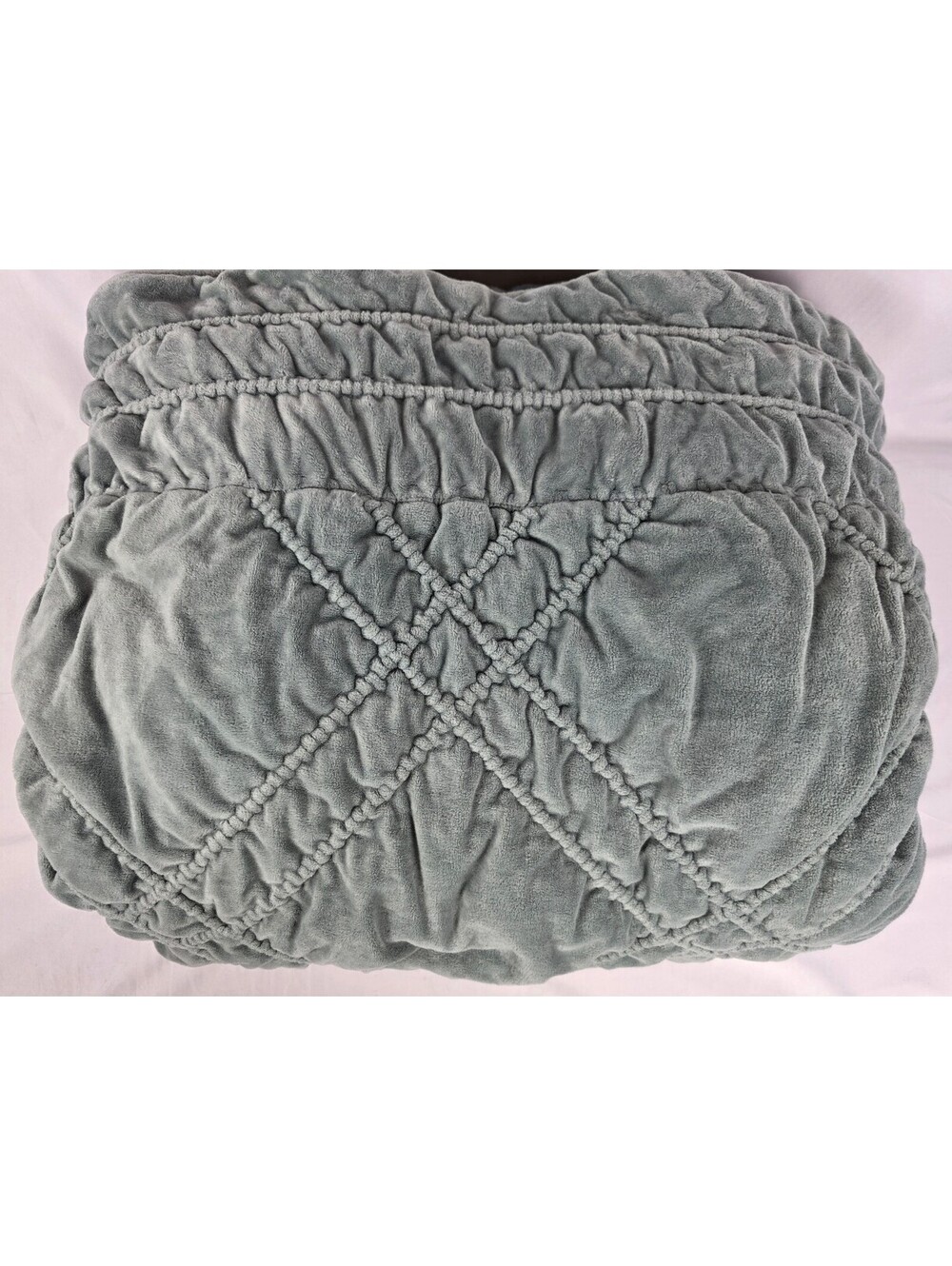 Pottery Barn Teen Velvet Pintuck Smocked Twin Quilt GrayGreen Plush Bedding68x86